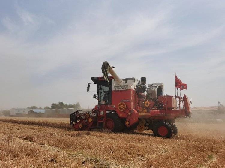 中聯(lián)收獲經(jīng)銷商的堅(jiān)守:永保服務(wù)品質(zhì) 延續(xù)品牌榮耀