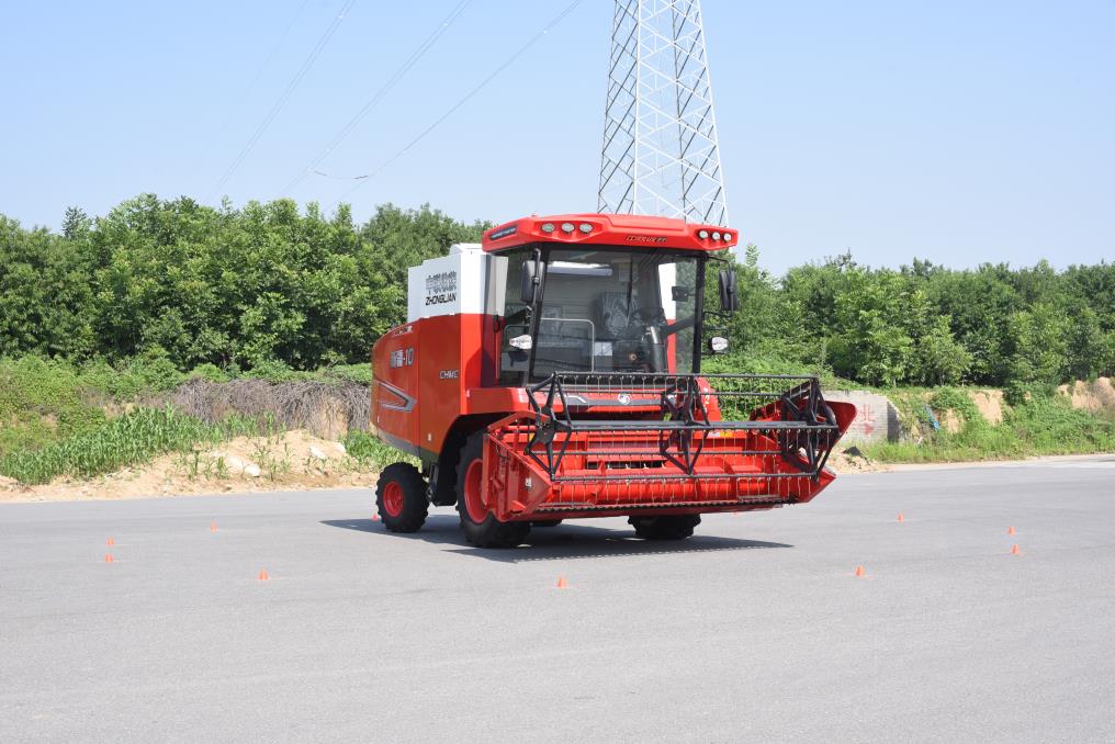 中聯(lián)收獲2024款新疆10谷物聯(lián)合收獲機